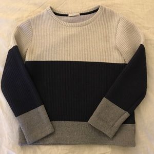 Zara • Lightweight Sweater/Sweatshirt